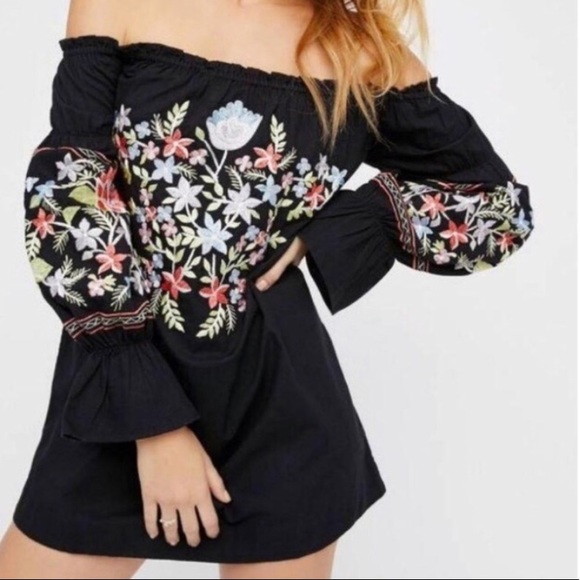 Free People Dresses & Skirts - NWOT Free People Fleur Du Jour mini shift dress